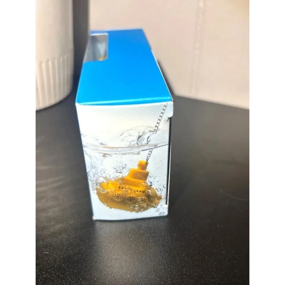 OTOTO Tea Sub Yellow Submarine Silicone Novelty Loose Leaf Tea Infuser Steeper